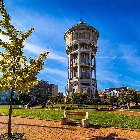 Verona Apartman Szeged Bagian luar foto