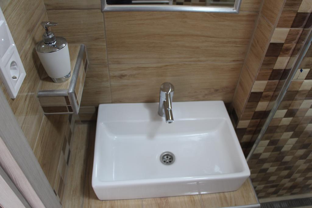 Verona Apartman Szeged Bagian luar foto